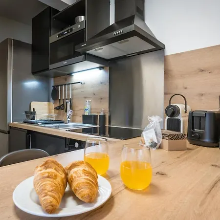 Apartment La Feuillette - Vieille - Parking Gratuit Annecy