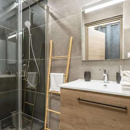 La Feuillette - Vieille - Parking Gratuit * Анси